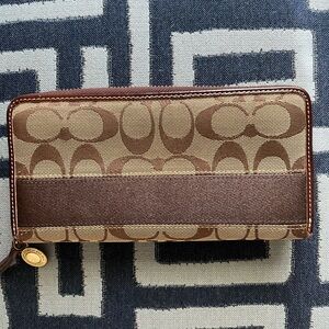 Coach Legacy Long Wallet